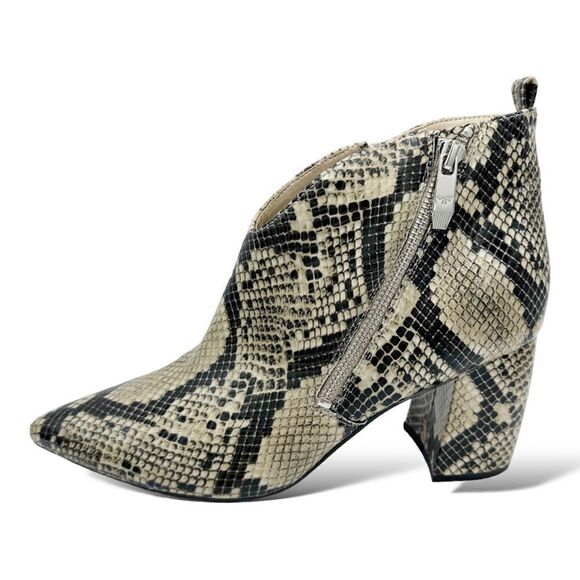 MARC FISHER Retta Snakeskin Booties Chunky Block Heel Pointy Toe Shoetie Sz 9M - Picture 1 of 13